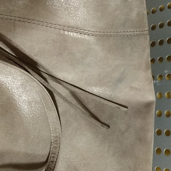 Purses - Picture 9 of 10